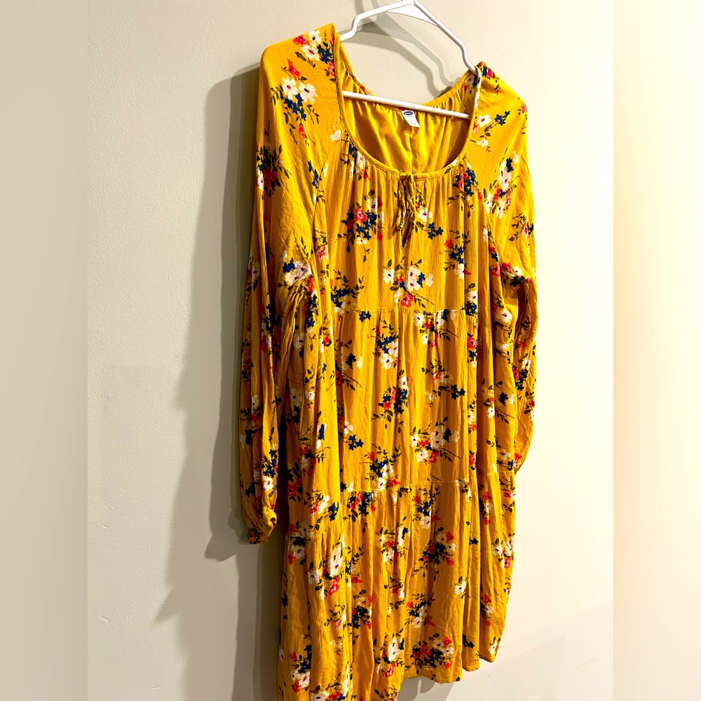 Old Navy Large long sleeve dress